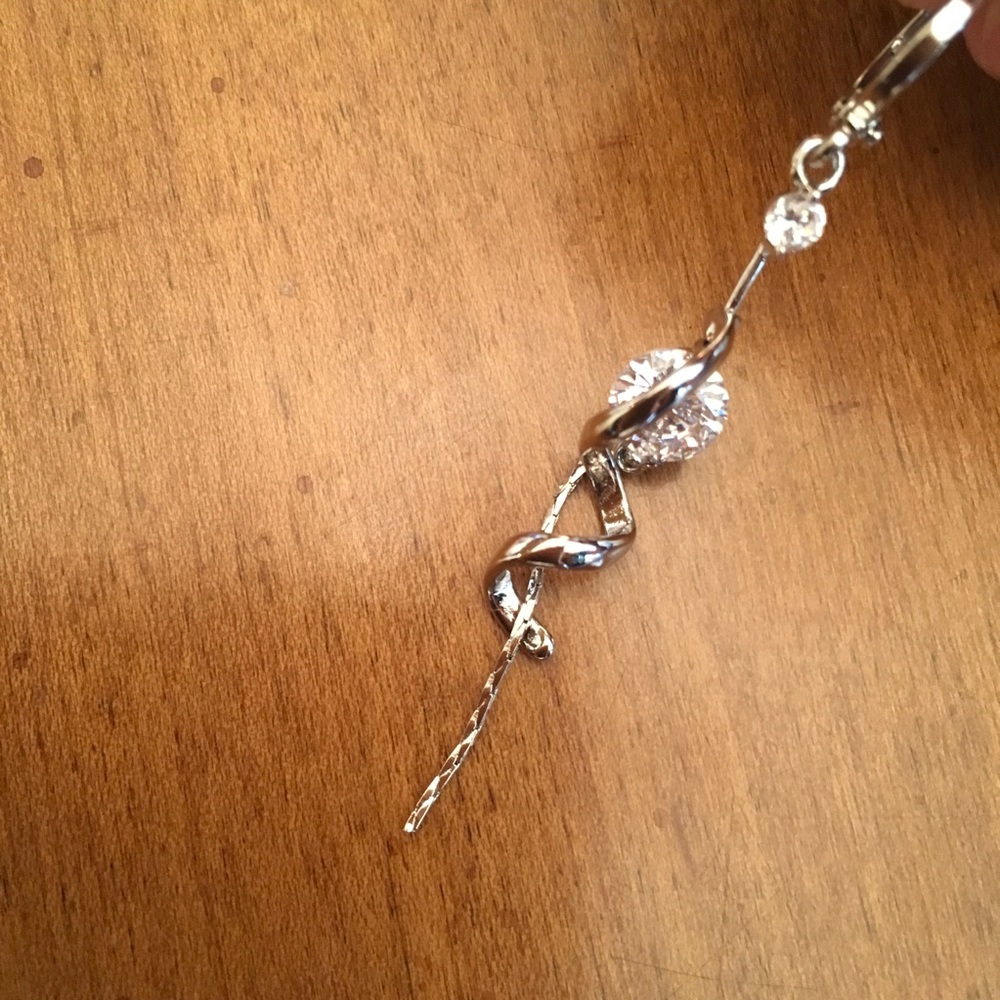 UNIQUELY BEAUTIFUL CUBIC ZIRCONIA EARRINGS 1 left - Picture 9 of 9